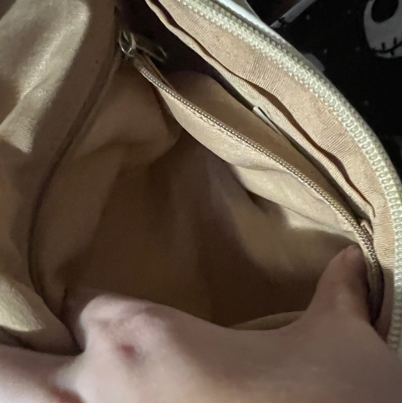 Off-white Vegan Leather Satchel - Picture 3 of 7